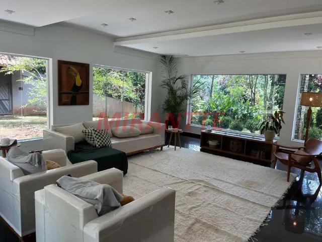 Casa / Sobrado para Venda em Mairiporã/SP Serra da Cantareira 4 Quartos