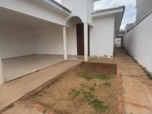Casa / Sobrado para Venda em Martinópolis/SP Tardim I 3 Quartos