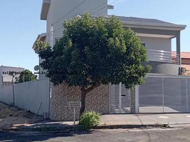 Casa / Sobrado para Venda em Martinópolis/SP Portal do Bosque 4 Quartos