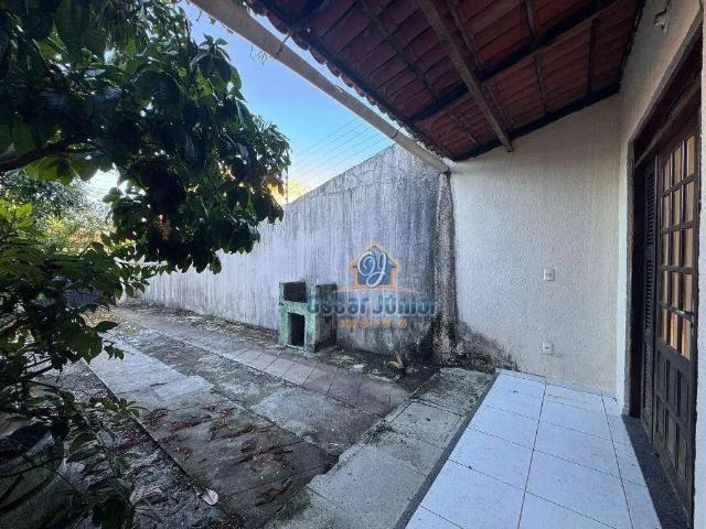 Casa / Sobrado para Venda em Maracanaú/CE Pajuçara 3 Quartos
