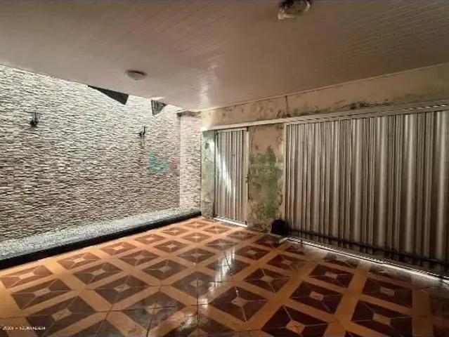 Casa / Sobrado para Venda em Maracanaú/CE Siqueira 2 Quartos