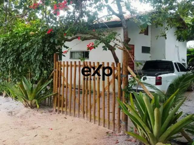 Casa / Sobrado para Venda em Maraú/BA Taipus de Fora 3 Quartos