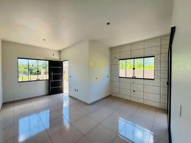Casa / Sobrado para Venda em Marechal Cândido Rondon/PR Andorinha 2 Quartos
