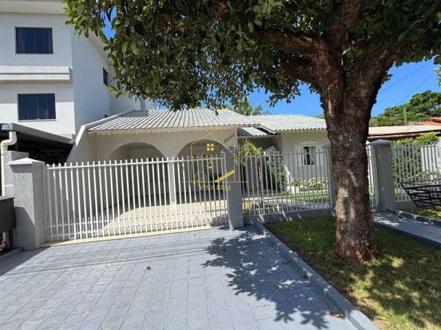 Casa / Sobrado para Venda em Marechal Cândido Rondon/PR Lago 5 Quartos