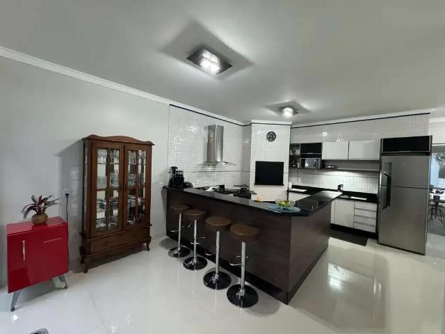 Casa / Sobrado para Venda em Marechal Cândido Rondon/PR Universitário 2 Quartos