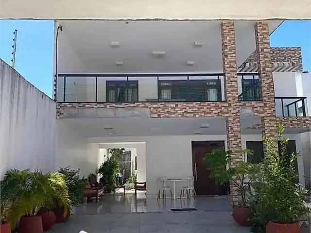 Casa / Sobrado para Venda em Marechal Deodoro/AL Massagueira 5 Quartos
