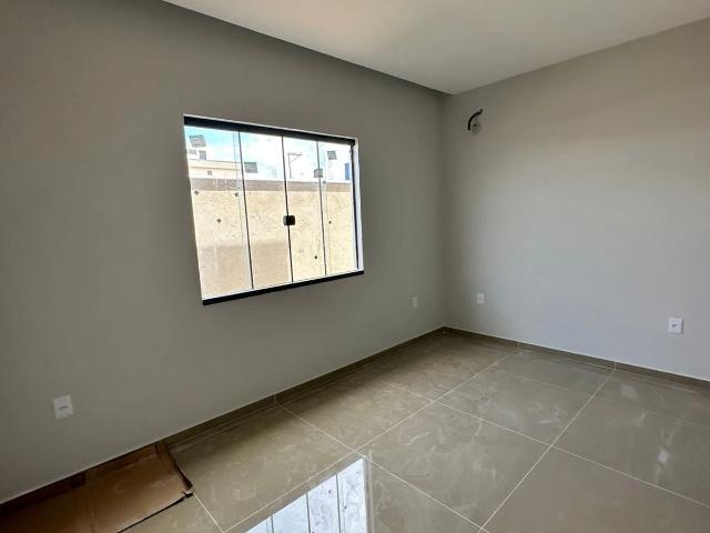 Casa / Sobrado para Venda em Maricá/RJ Ubatiba 3 Quartos