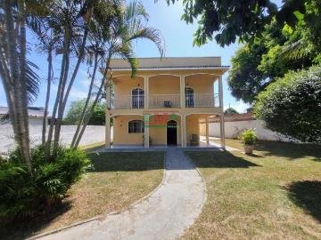 Casa / Sobrado para Venda em Maricá/RJ Araçatiba 4 Quartos