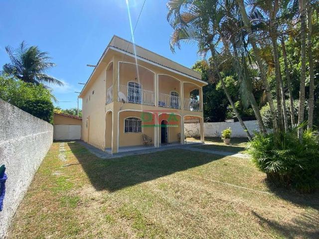Casa / Sobrado para Venda em Maricá/RJ Araçatiba 4 Quartos
