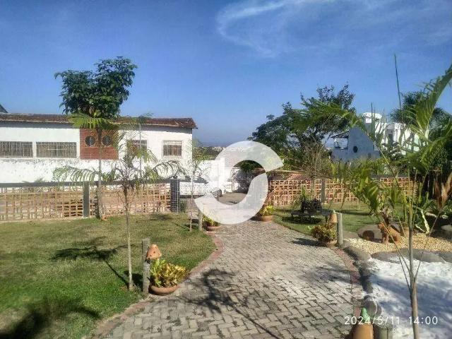 Casa / Sobrado para Venda em Maricá/RJ Balneário Bambuí Ponta Negra 3 Quartos