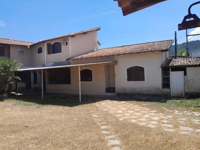 Casa / Sobrado para Venda em Maricá/RJ Barroco Itaipuaçu 5 Quartos