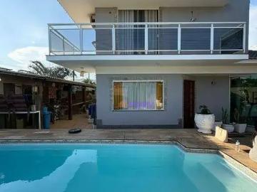 Casa / Sobrado para Venda em Maricá/RJ Barroco Itaipuaçu 3 Quartos