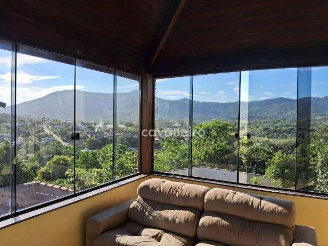 Casa / Sobrado para Venda em Maricá/RJ Camburi 3 Quartos