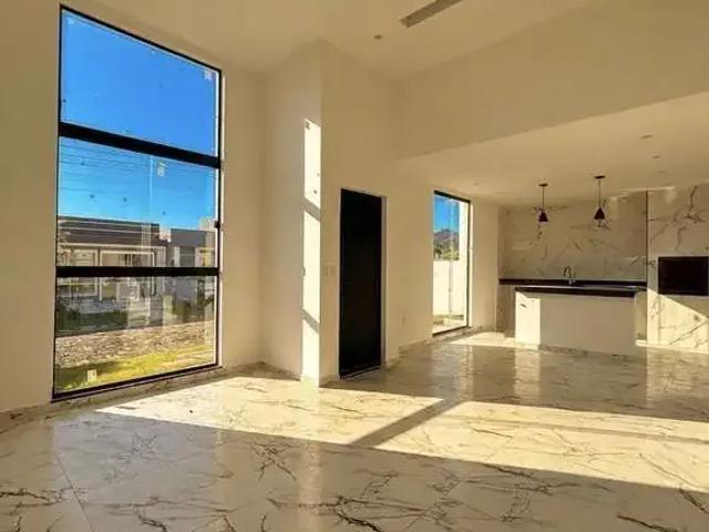 Casa / Sobrado para Venda em Maricá/RJ Caxito 3 Quartos