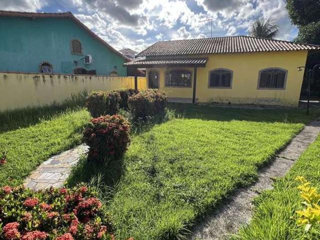 Casa / Sobrado para Venda em Maricá/RJ Centro 3 Quartos