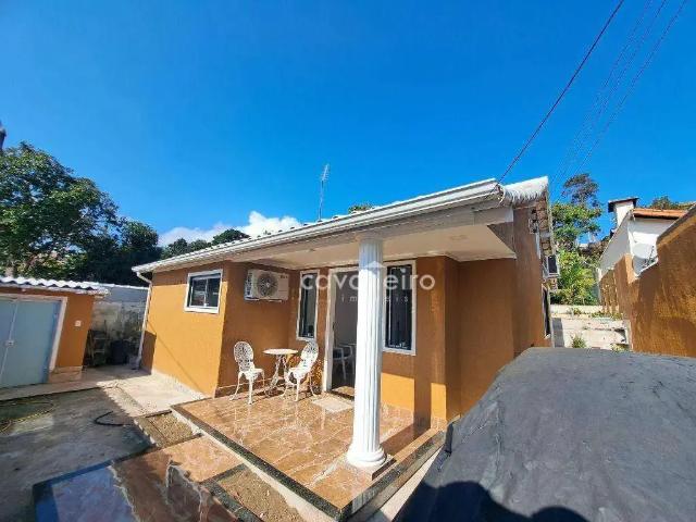 Casa / Sobrado para Venda em Maricá/RJ Centro 3 Quartos