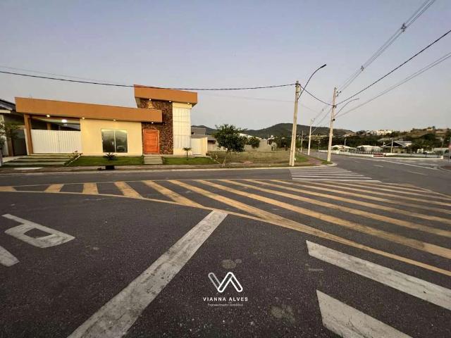 Casa / Sobrado para Venda em Maricá/RJ Centro 3 Quartos