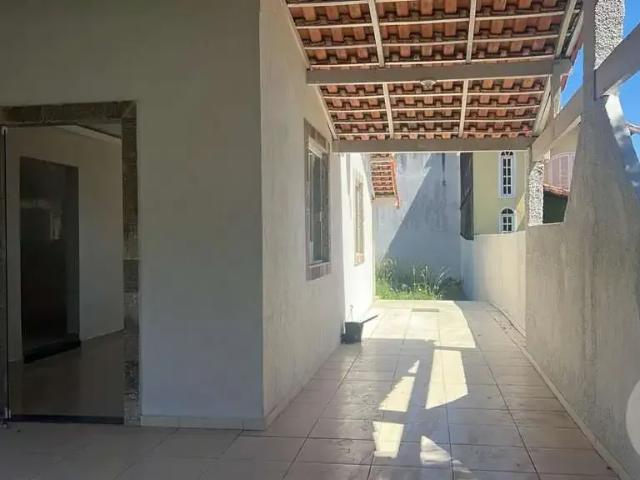Casa / Sobrado para Venda em Maricá/RJ Centro 3 Quartos