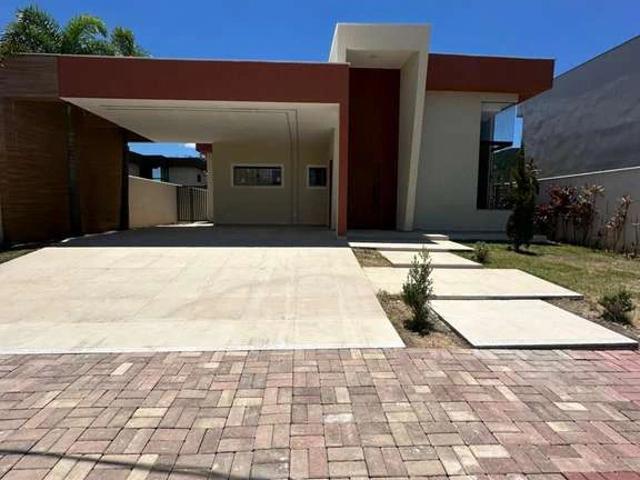 Casa / Sobrado para Venda em Maricá/RJ Centro 3 Quartos