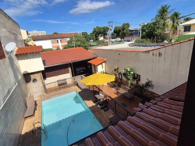 Casa / Sobrado para Venda em Maricá/RJ Centro 3 Quartos