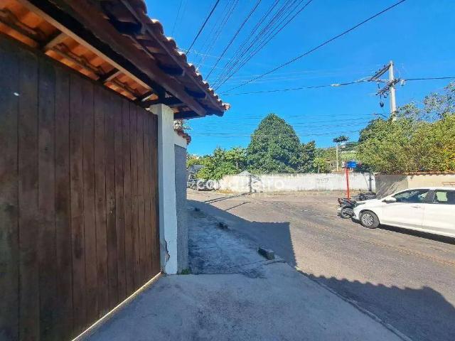 Casa / Sobrado para Venda em Maricá/RJ Centro 4 Quartos