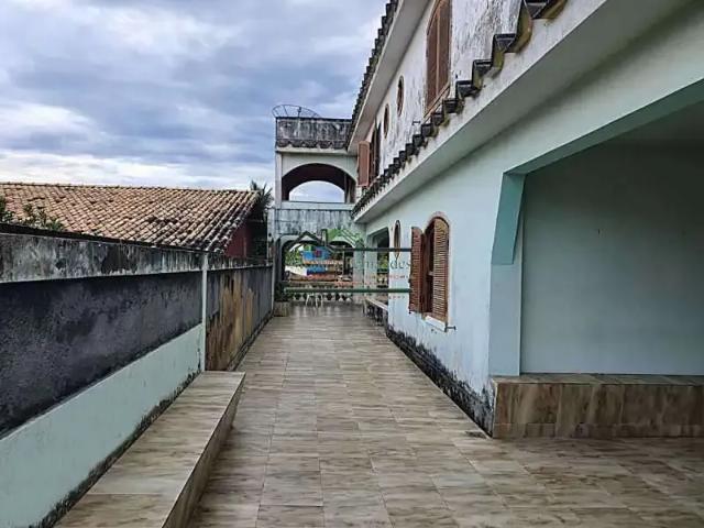 Casa / Sobrado para Venda em Maricá/RJ Cordeirinho Ponta Negra 9 Quartos