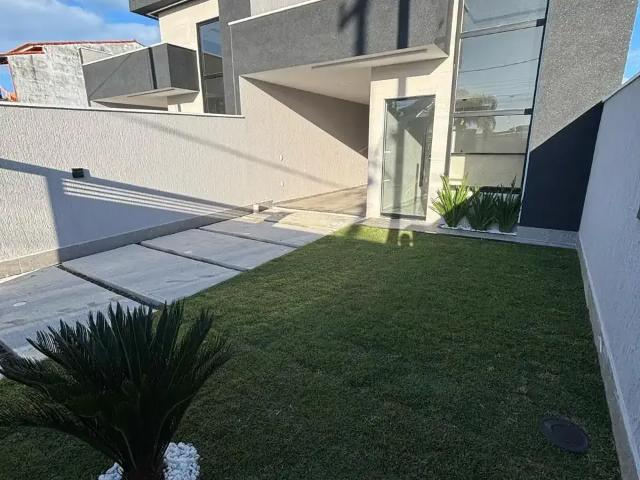 Casa / Sobrado para Venda em Maricá/RJ Cordeirinho Ponta Negra 3 Quartos