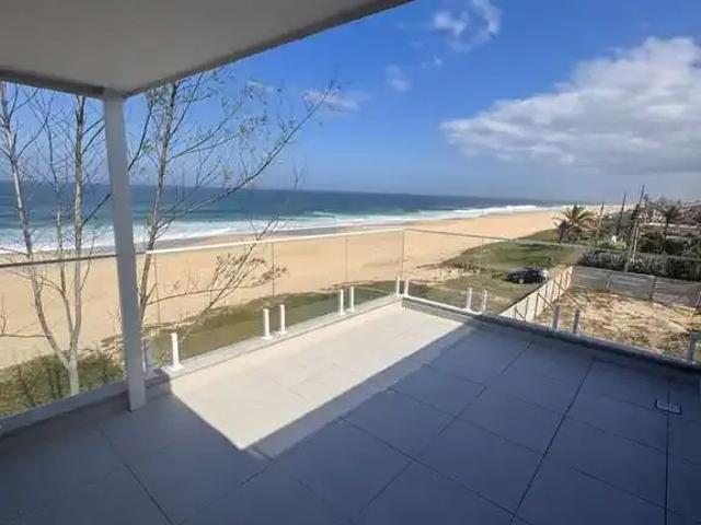 Casa / Sobrado para Venda em Maricá/RJ Cordeirinho Ponta Negra 3 Quartos