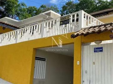 Casa / Sobrado para Venda em Maricá/RJ Flamengo 4 Quartos