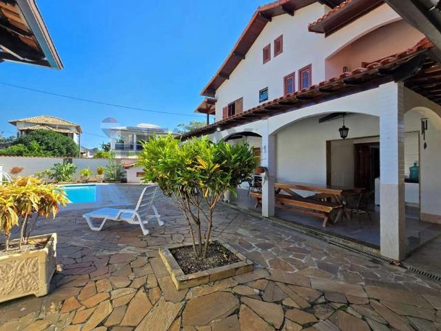 Casa / Sobrado para Venda em Maricá/RJ Itaipuaçú 4 Quartos
