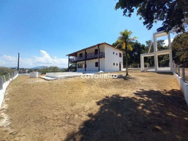 Casa / Sobrado para Venda em Maricá/RJ Jacaroá 5 Quartos
