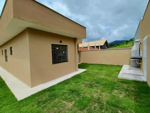 Casa / Sobrado para Venda em Maricá/RJ Pindobas 3 Quartos