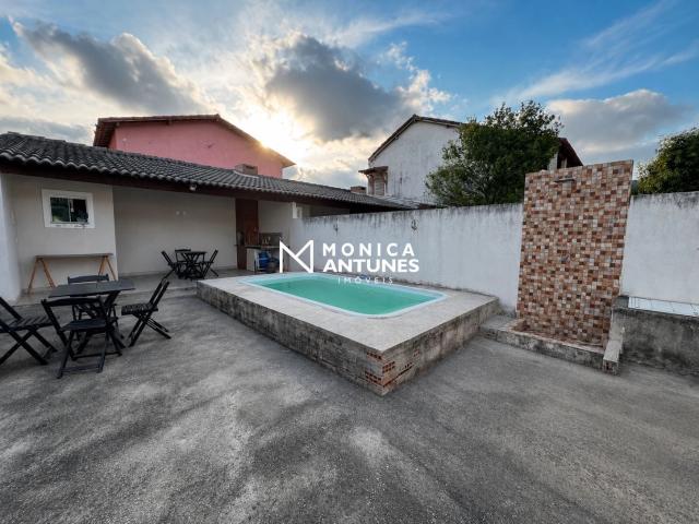 Casa / Sobrado para Venda em Maricá/RJ Praia de Itaipuaçu Itaipuaçu 3 Quartos
