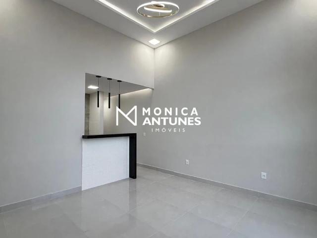 Casa / Sobrado para Venda em Maricá/RJ Praia de Itaipuaçu Itaipuaçu 3 Quartos