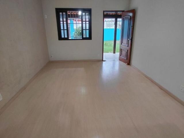 Casa / Sobrado para Venda em Maricá/RJ Praia de Itaipuaçu Itaipuaçu 3 Quartos