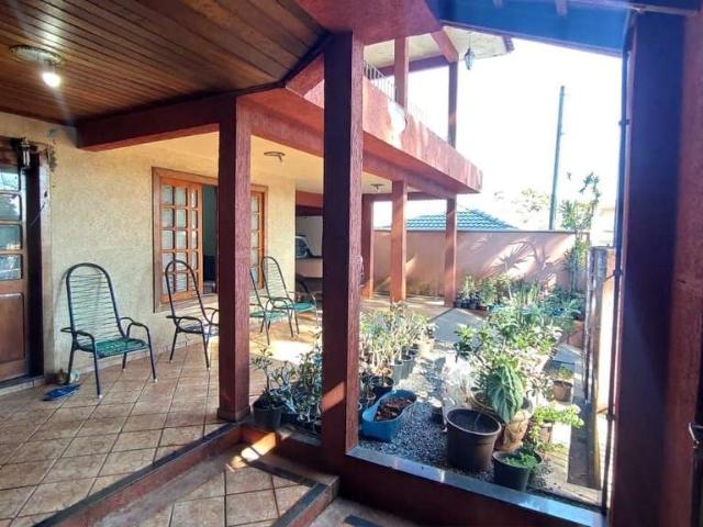 Casa / Sobrado para Venda em Marialva/PR Centro 5 Quartos