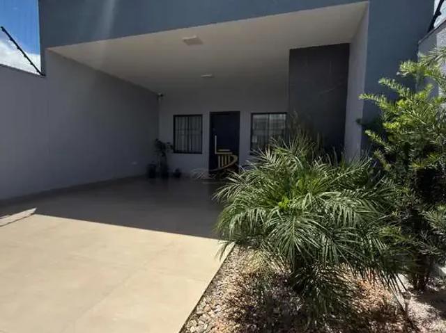 Casa / Sobrado para Venda em Marialva/PR Centro 3 Quartos
