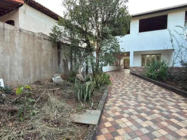Casa / Sobrado para Venda em Mário Campos/MG Tangará 3 Quartos