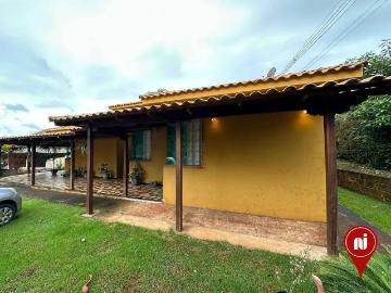 Casa / Sobrado para Venda em Mário Campos/MG Fecho Do Funil 3 Quartos