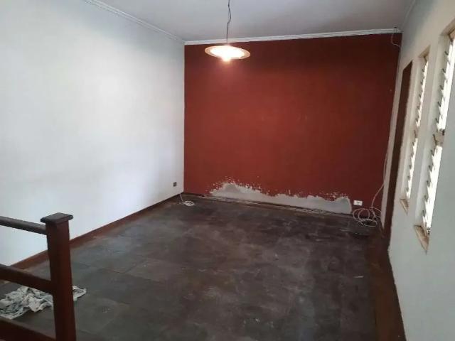 Casa / Sobrado para Venda em Marília/SP Cascata 4 Quartos