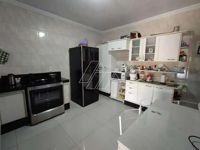 Casa / Sobrado para Venda em Marília/SP César de Almeida 2 Quartos