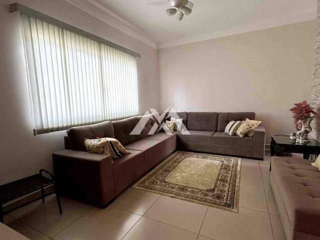 Casa / Sobrado para Venda em Marília/SP Alto Cafezal 3 Quartos