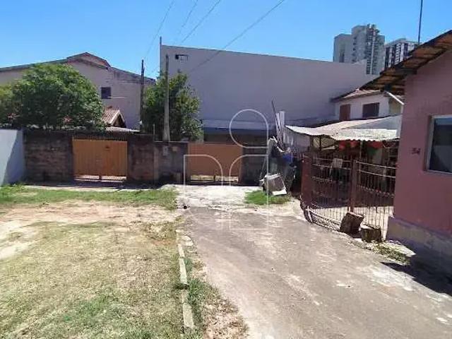 Casa / Sobrado para Venda em Marília/SP Banzato 3 Quartos