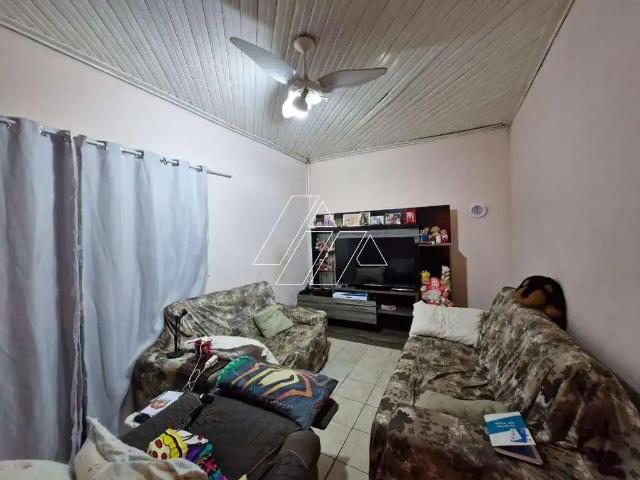 Casa / Sobrado para Venda em Marília/SP Banzato 3 Quartos