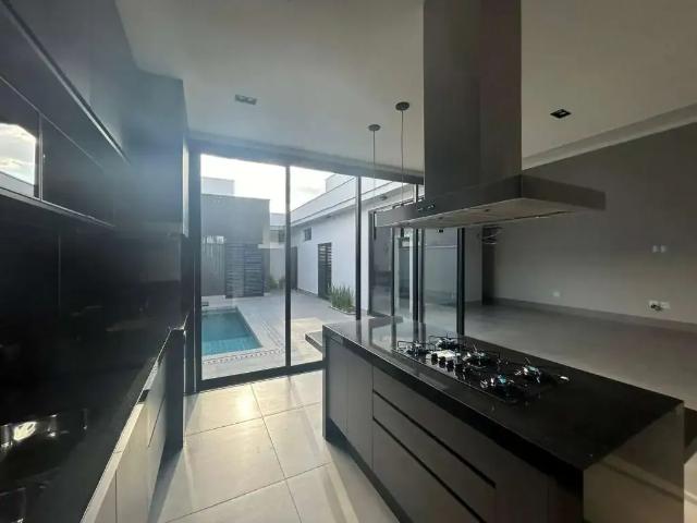 Casa / Sobrado para Venda em Marília/SP Esmeralda Residence II 3 Quartos