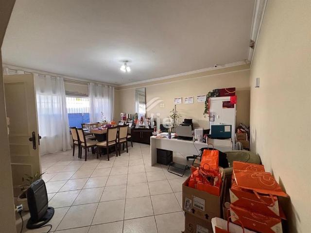 Casa / Sobrado para Venda em Marília/SP Fragata 2 Quartos