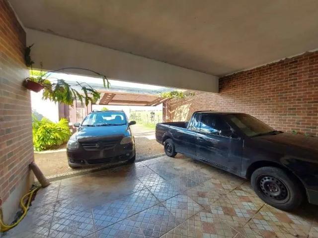 Casa / Sobrado para Venda em Marília/SP Jardim Marajó 3 Quartos