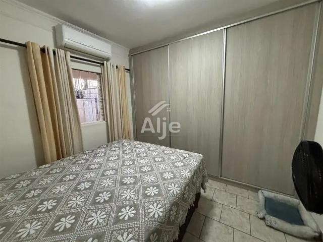 Casa / Sobrado para Venda em Marília/SP Jardim Nacional 3 Quartos