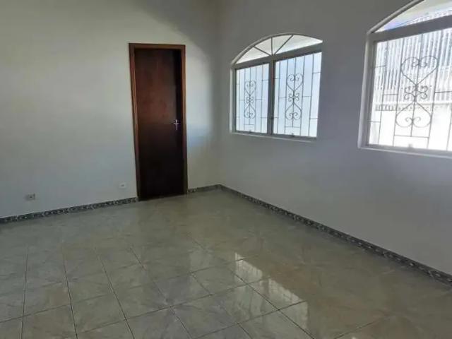 Casa / Sobrado para Venda em Marília/SP Jardim Ohara 3 Quartos
