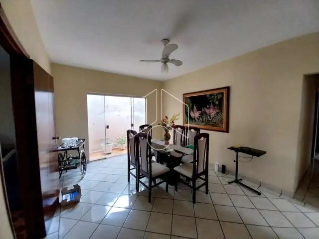 Casa / Sobrado para Venda em Marília/SP Jardim América 3 Quartos